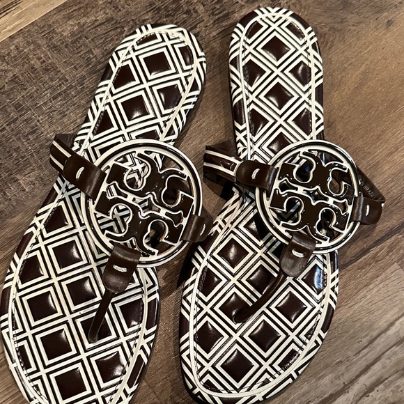 Tory Burch- Miller Geometric Patterned Dark Brown and Ivory - Picture 1 of 5
